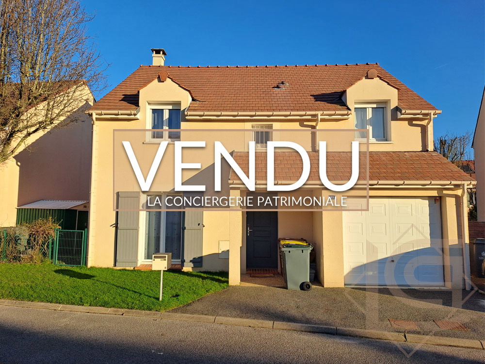 Maison contemporaine à Bailly